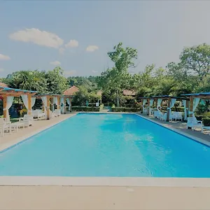 Hotel Guacamayos, Bonao